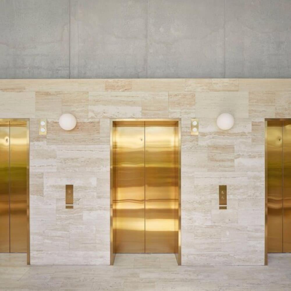 The Calile Hotel Бризбейн Екстериор снимка The elevators at the National Gallery of Victoria