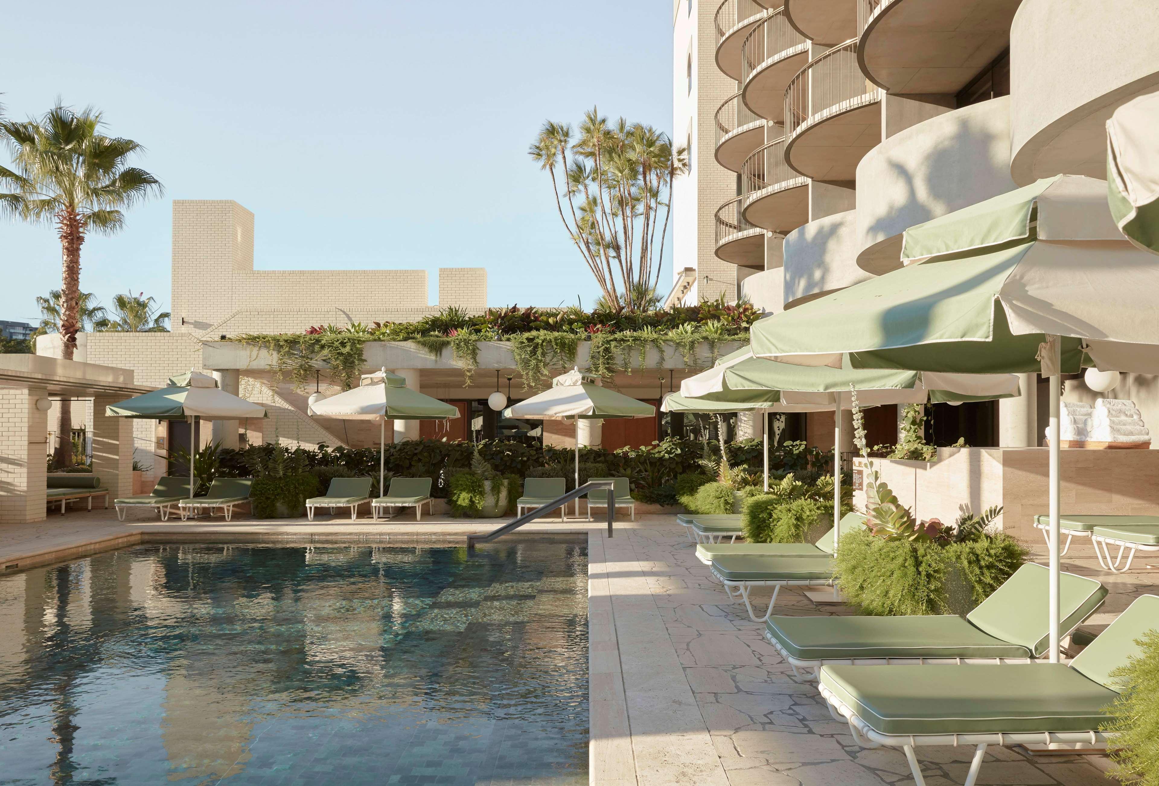 The Calile Hotel Бризбейн Екстериор снимка The pool at the Hotel